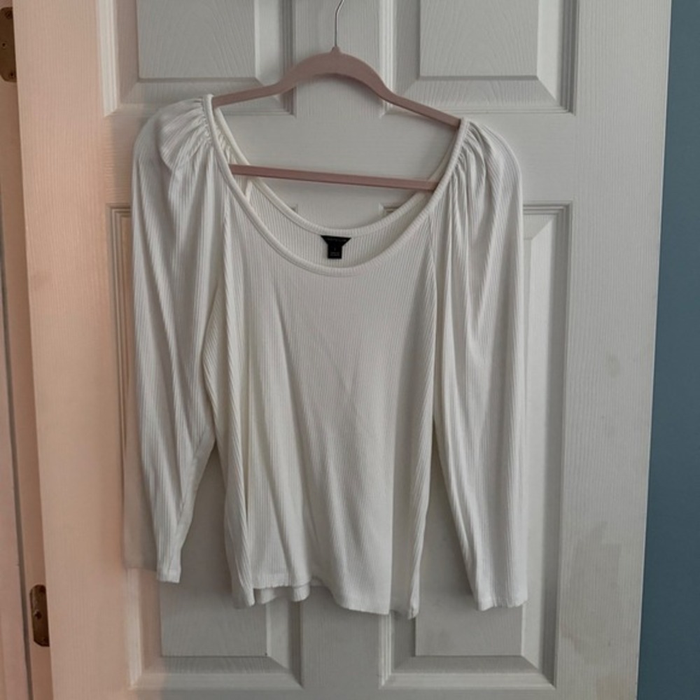 Ann Taylor Ribbed Knit Top Long Sleeve White Blouse Scoop Neck Womens Size Small